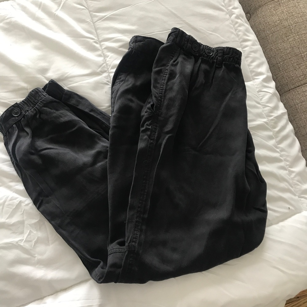 Grey joggers (new)